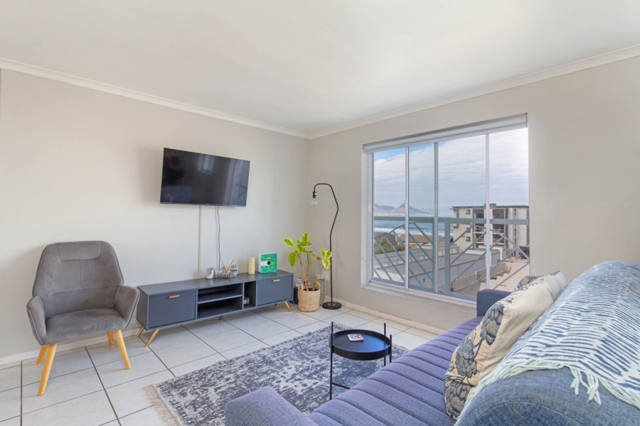 2 Bedroom Property for Sale in Beachfront Western Cape
